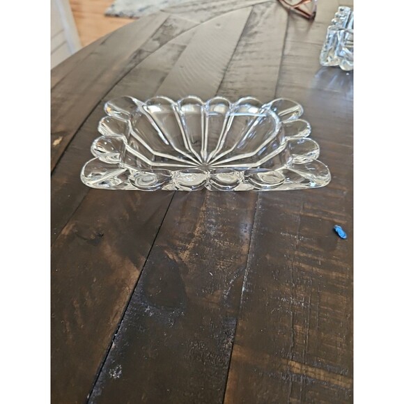 Heisey Crystolite Ash Tray UV 365 Reactive Manganese Glass - Picture 2 of 5